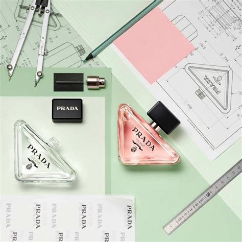 Parfum Prada : achetez en ligne 